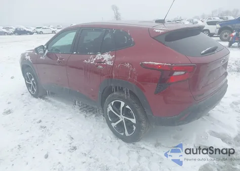 2024 Chevrolet Trax Fwd 1Rs z USA, uszkodzony, nr VIN KL77LGE27RC146428